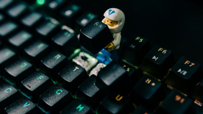 Google’s new AI agent rewrites code to automate vulnerability fixes Google’s new AI agent rewrites code to automate vulnerability fixes